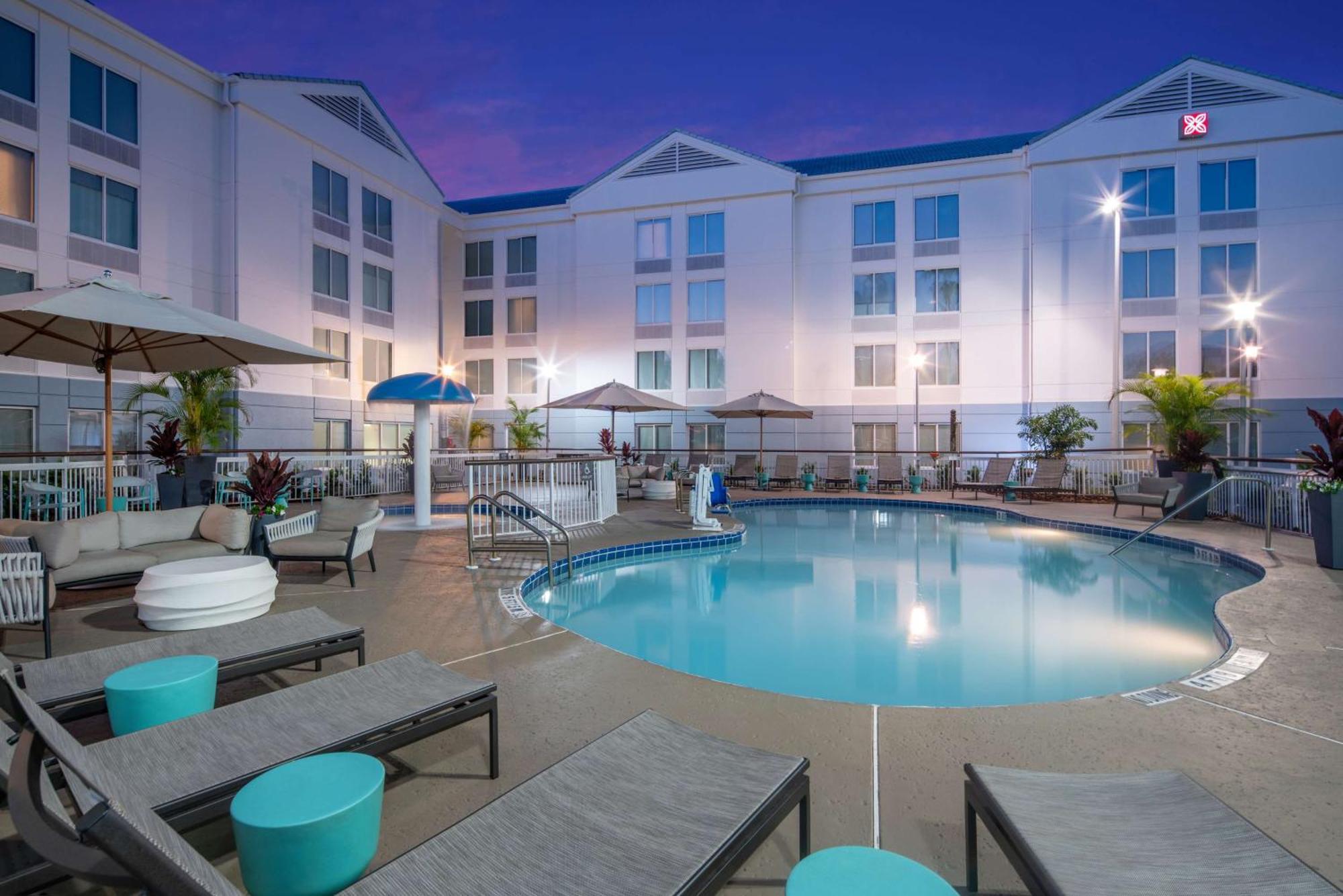 Hilton Garden Inn Orlando Airport Exterior foto